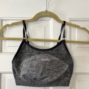 Gym shark Sports Bra